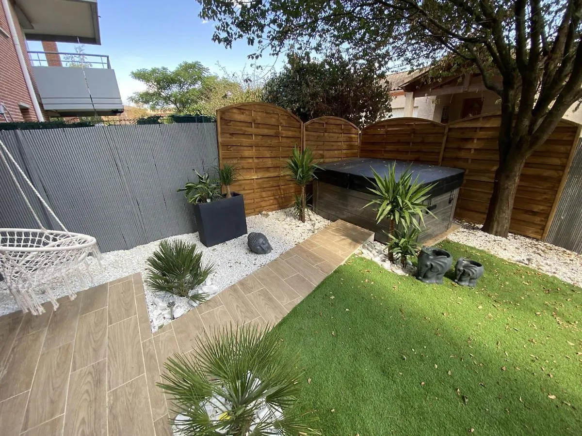 Le Jungle : T2 Avec Jardin Et Jacuzzi Apartment Blagnac
