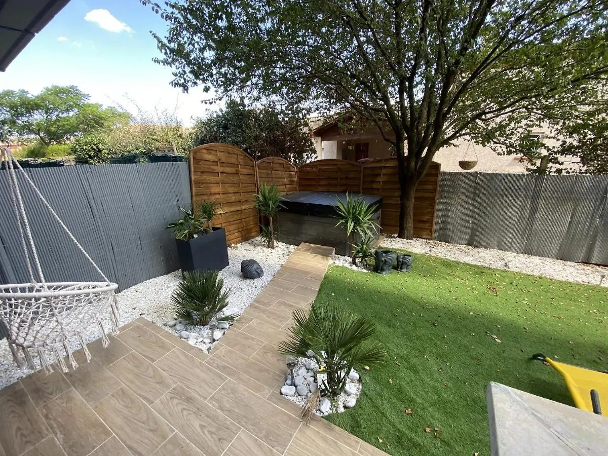 Le Jungle : T2 Avec Jardin Et Jacuzzi Apartment Blagnac France